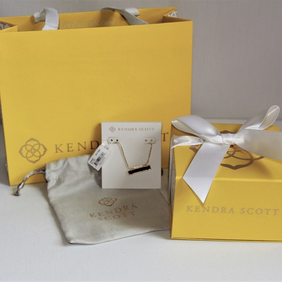 New with Tags Kendra Scott Leanor Gold Necklace - Picture 1 of 12
